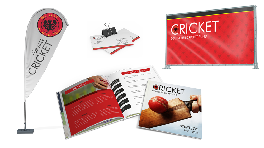 Gestaltungsarbeiten für den Deutschen Cricket Bund: Fahne, Visitenkarten, Banner und Strategiebroschüre.